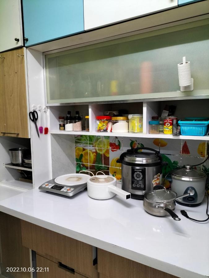 A In Aparnt Sri Impian Apartment *